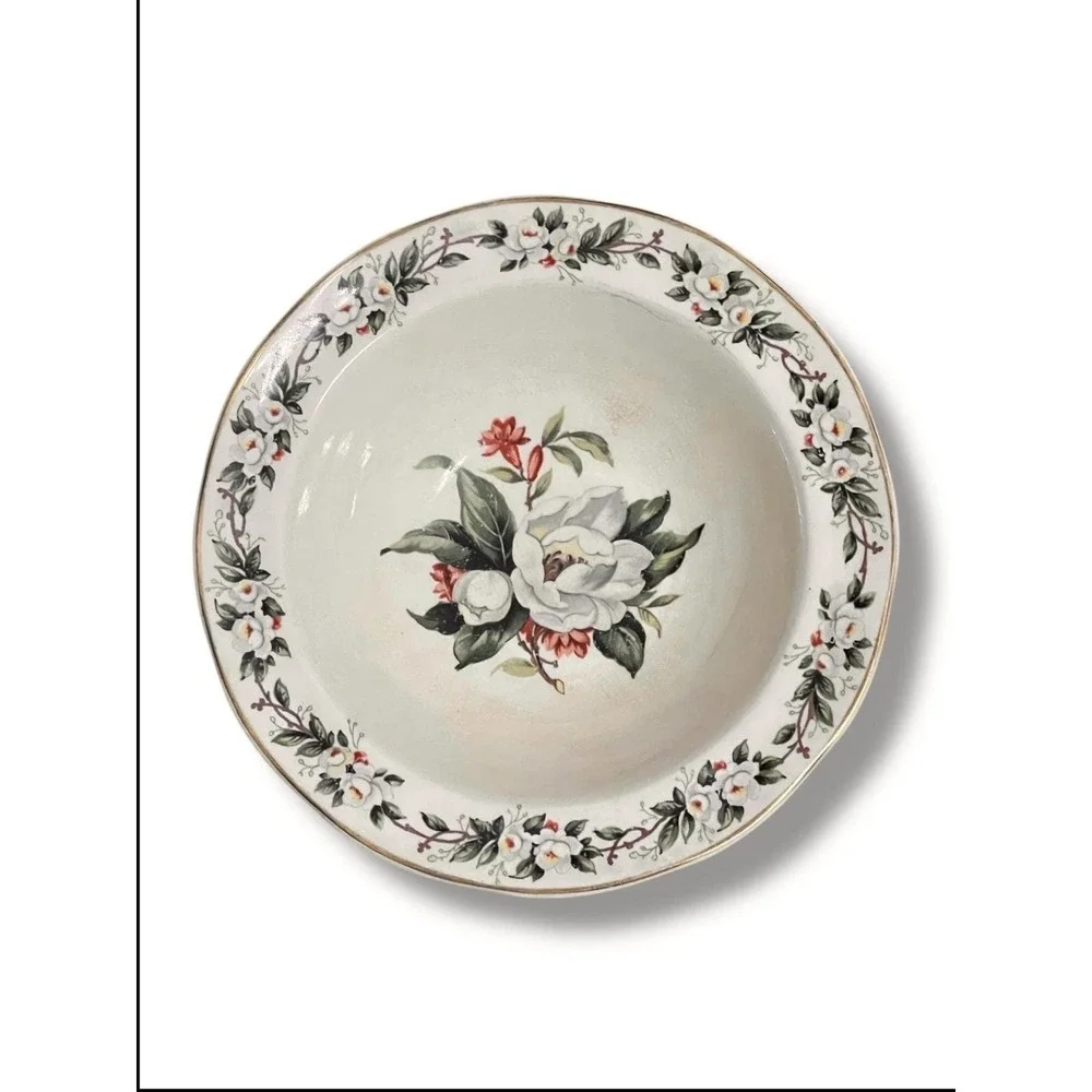 RARE 6 Wedgwood Camellia Gold-Rimmed Bowls Vintage‎